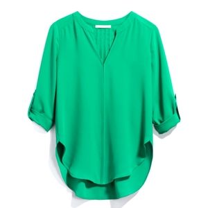 Karrie split neck high low